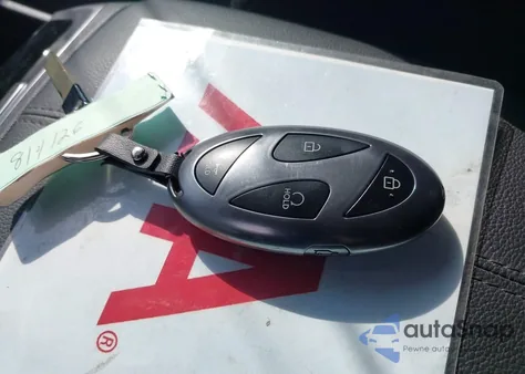 2025 Hyundai Tucson Sel z USA, uszkodzony, nr VIN 5NMJB3DE1SH515078